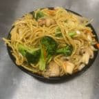 Best Vegetable Lo Mein in Annapolis, MD